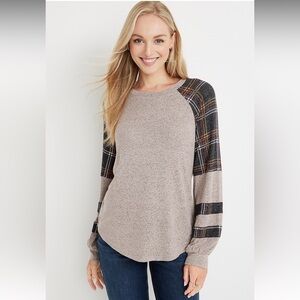 Maurices Colorblock Plaid Sleeve Mixer Tee